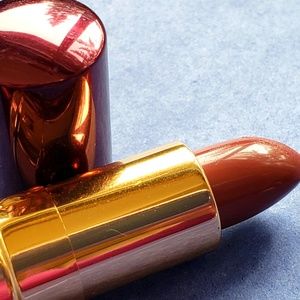 Wander Beauty Lipstick in "Girl Boss"